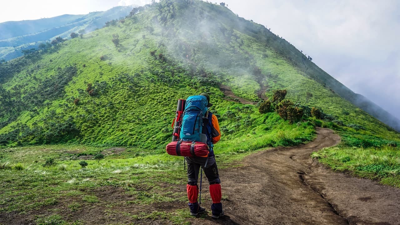 Solo Travelling: Prioritizing Oneself through the path of Self discovery